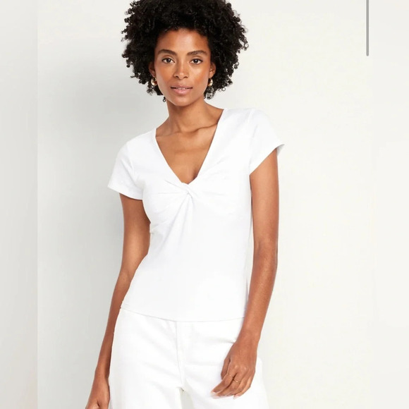 NWT Old Navy Fitted Twist Front Top, Short Sleeved, White, Medium Tall - Picture 1 of 7
